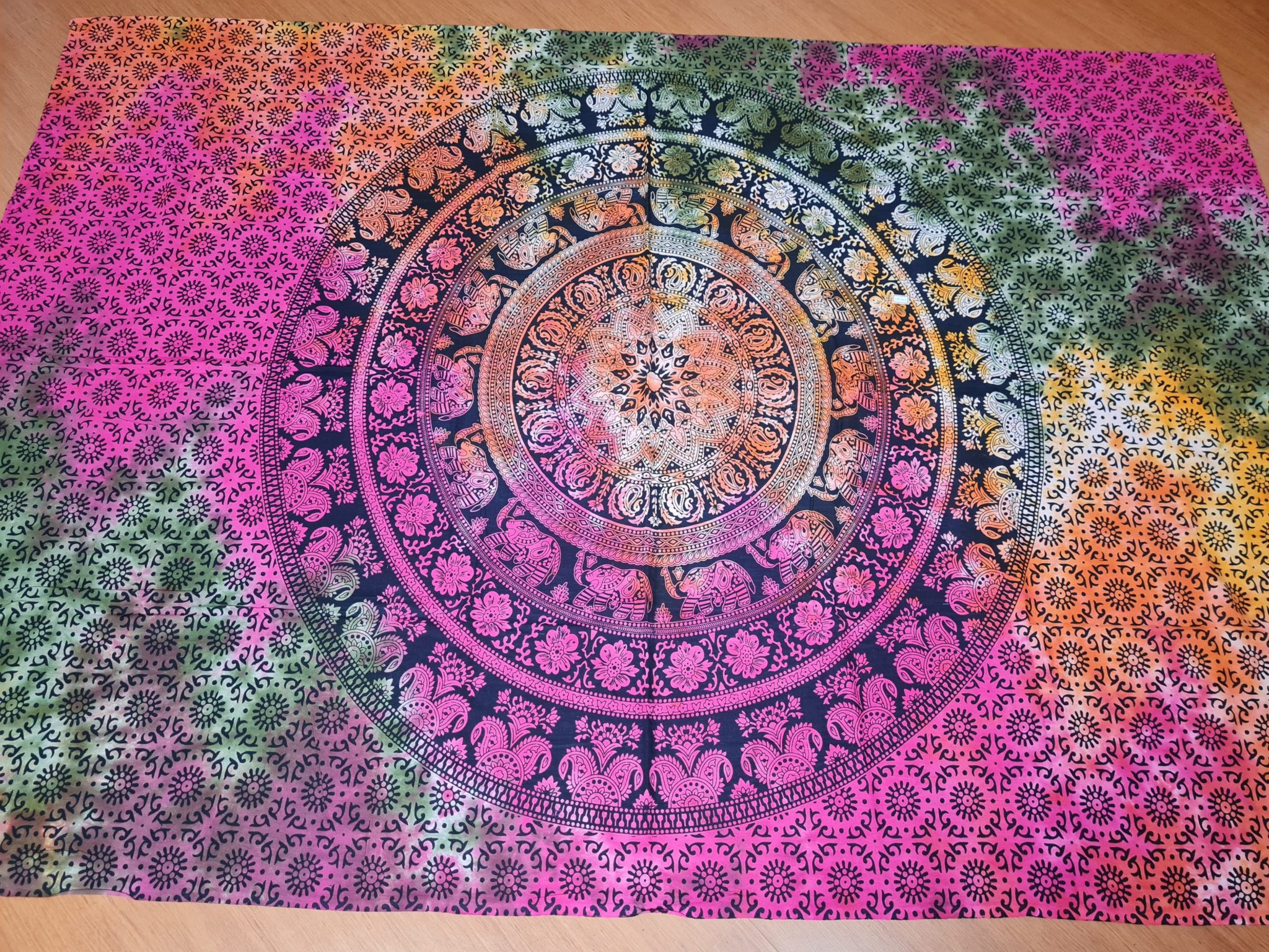 panô indiano de mandala color