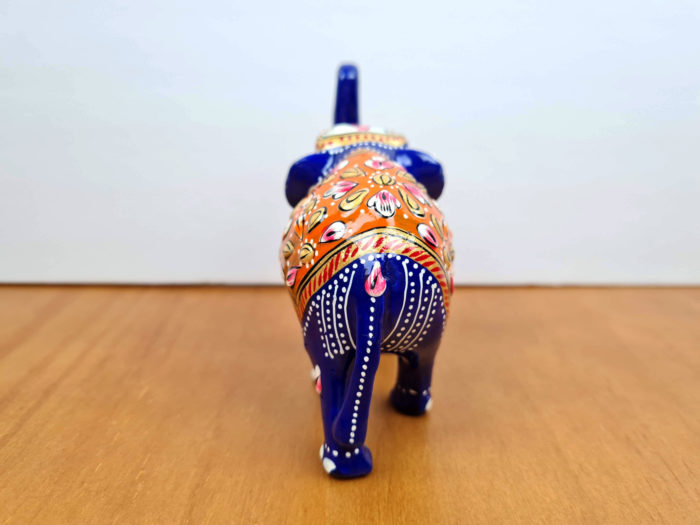 Elefante de metal esmaltado laranja e color com técnica cloisonné P
