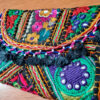 Bolsa indiana Banjara 100% bordada a mão preta e color