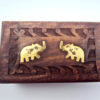 Caixa indiana de madeira marchetada de elefante detalhe em bronze IV