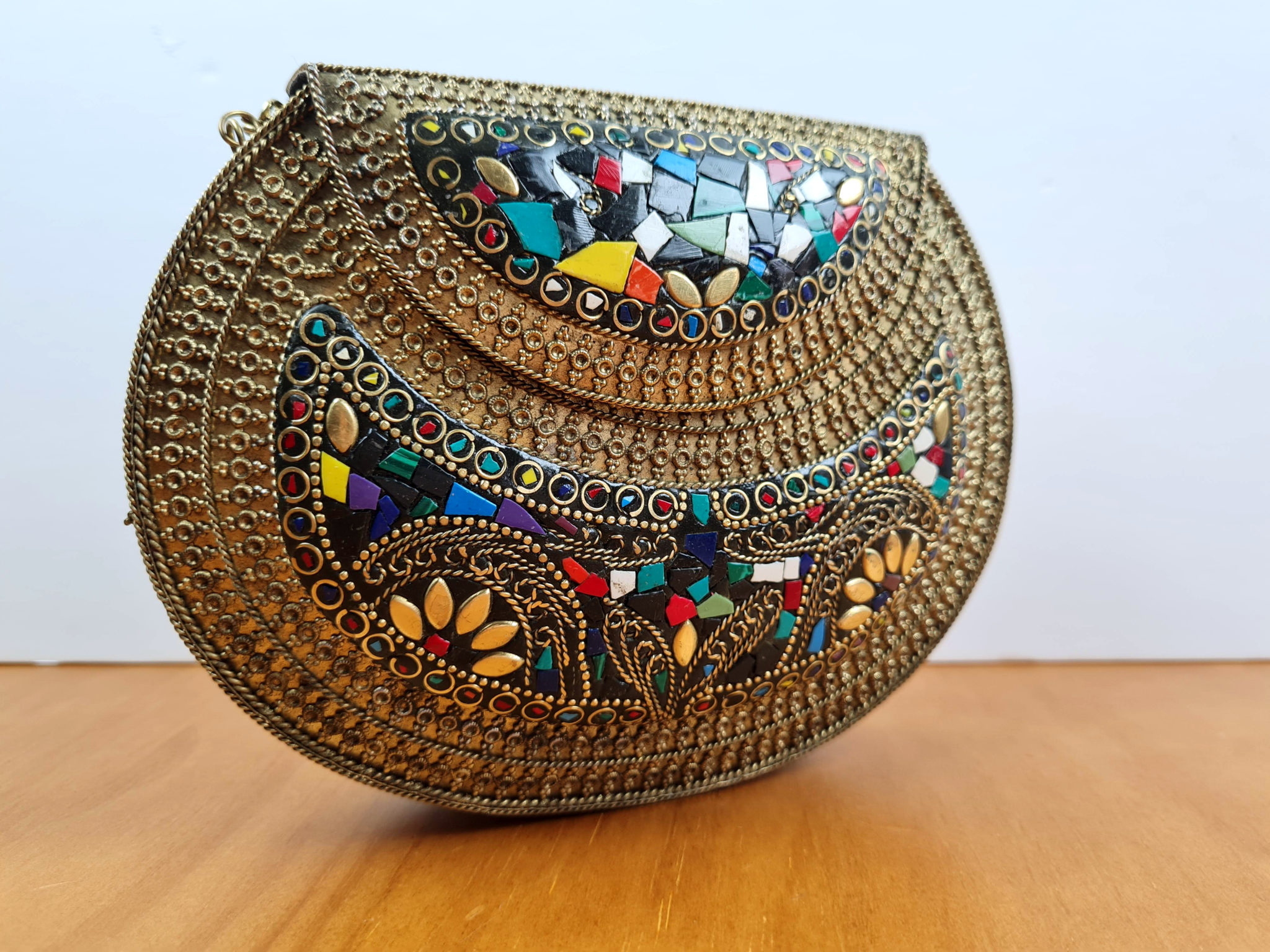 bolsa indiana de metal mosaico de pedras