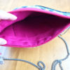 20211209_095501 Bolsa indiana boho chic com pedrarias cinza e rosa