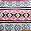 20211209_095542 Bolsa indiana boho chic com pedrarias cinza e rosa