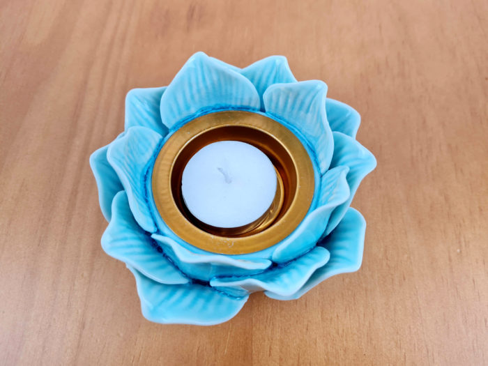Castiçal de vela Flor de Lótus de porcelana azul