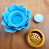 Castiçal de vela Flor de Lótus de porcelana azul