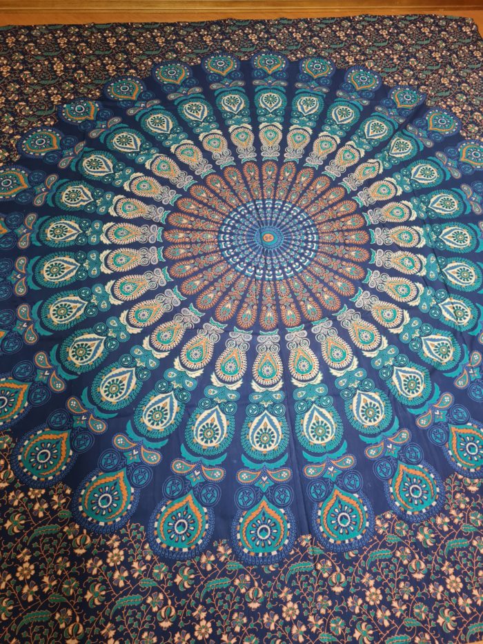 Colcha indiana ou painel decorativo Mandala cores frias 2,40m
