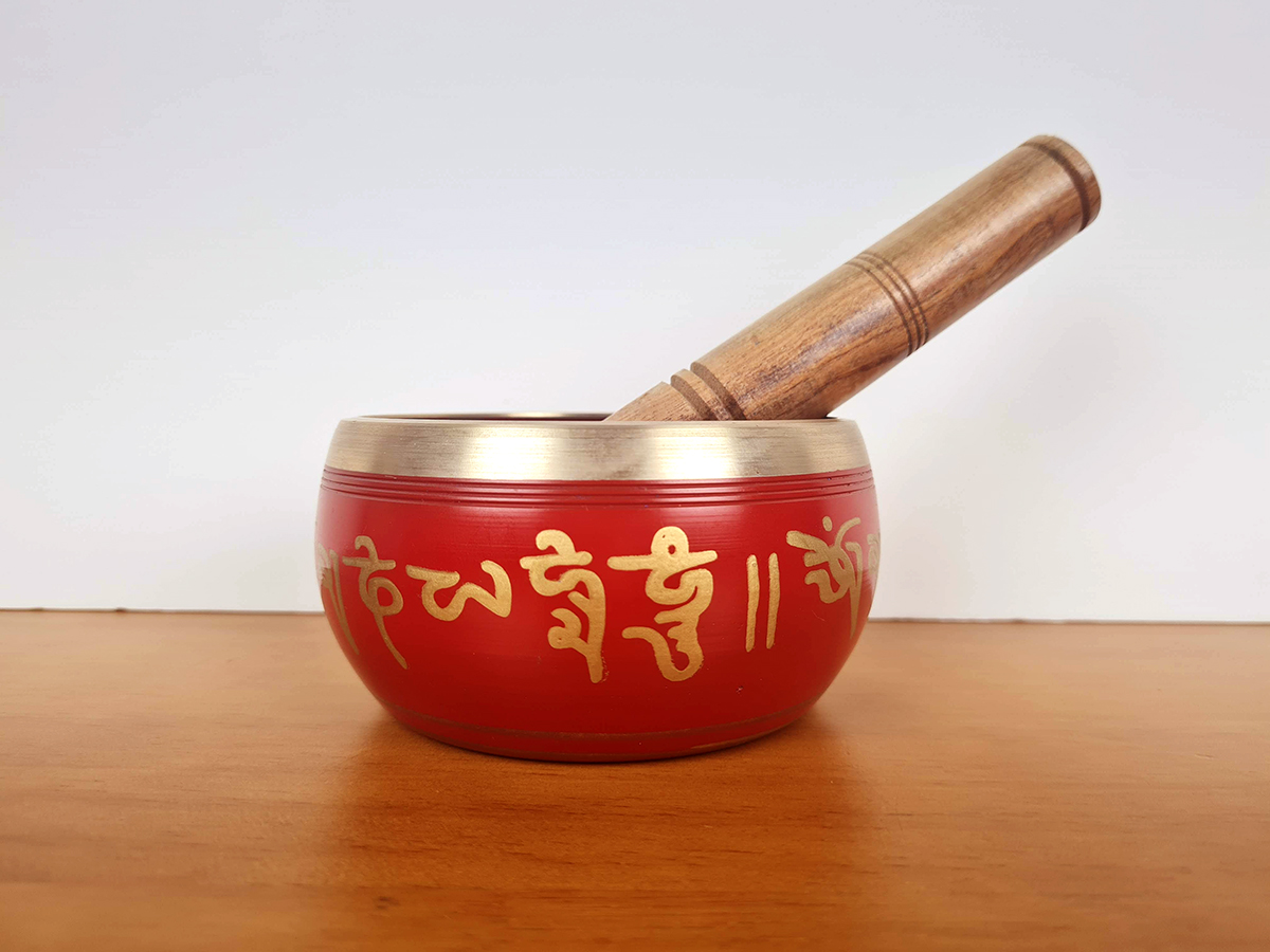 tigela tibetana 7 ligas de metal vermelha com dourado