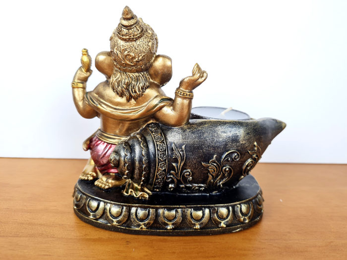 Estátua de Deus Ganesha sentado com vela para iluminar 14cm