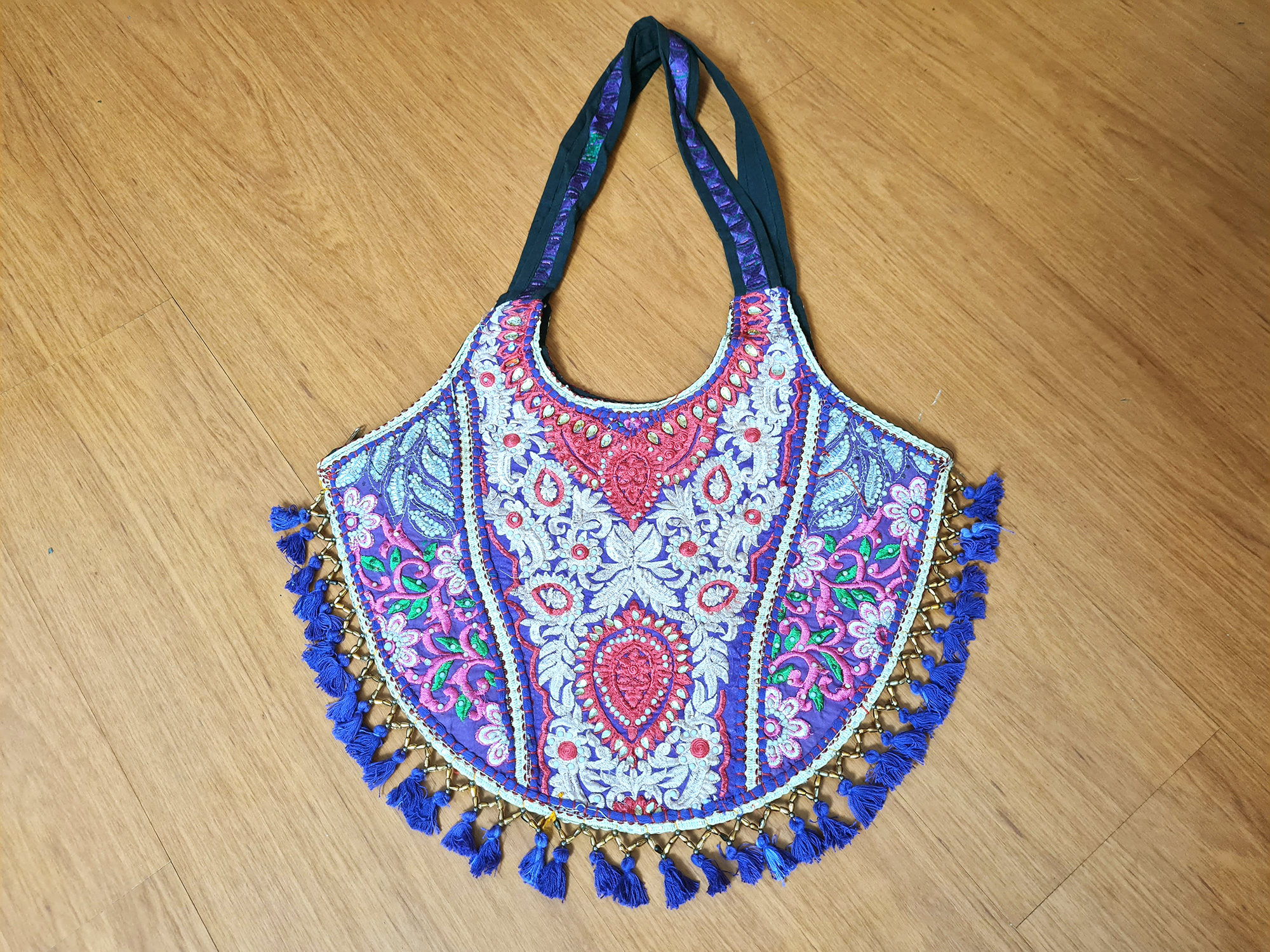 bolsa indiana bordada