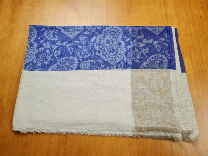 Pashmina indiana de Cashmere creme e azul