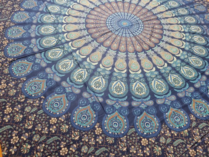 Colcha indiana ou painel decorativo Mandala azul e verde