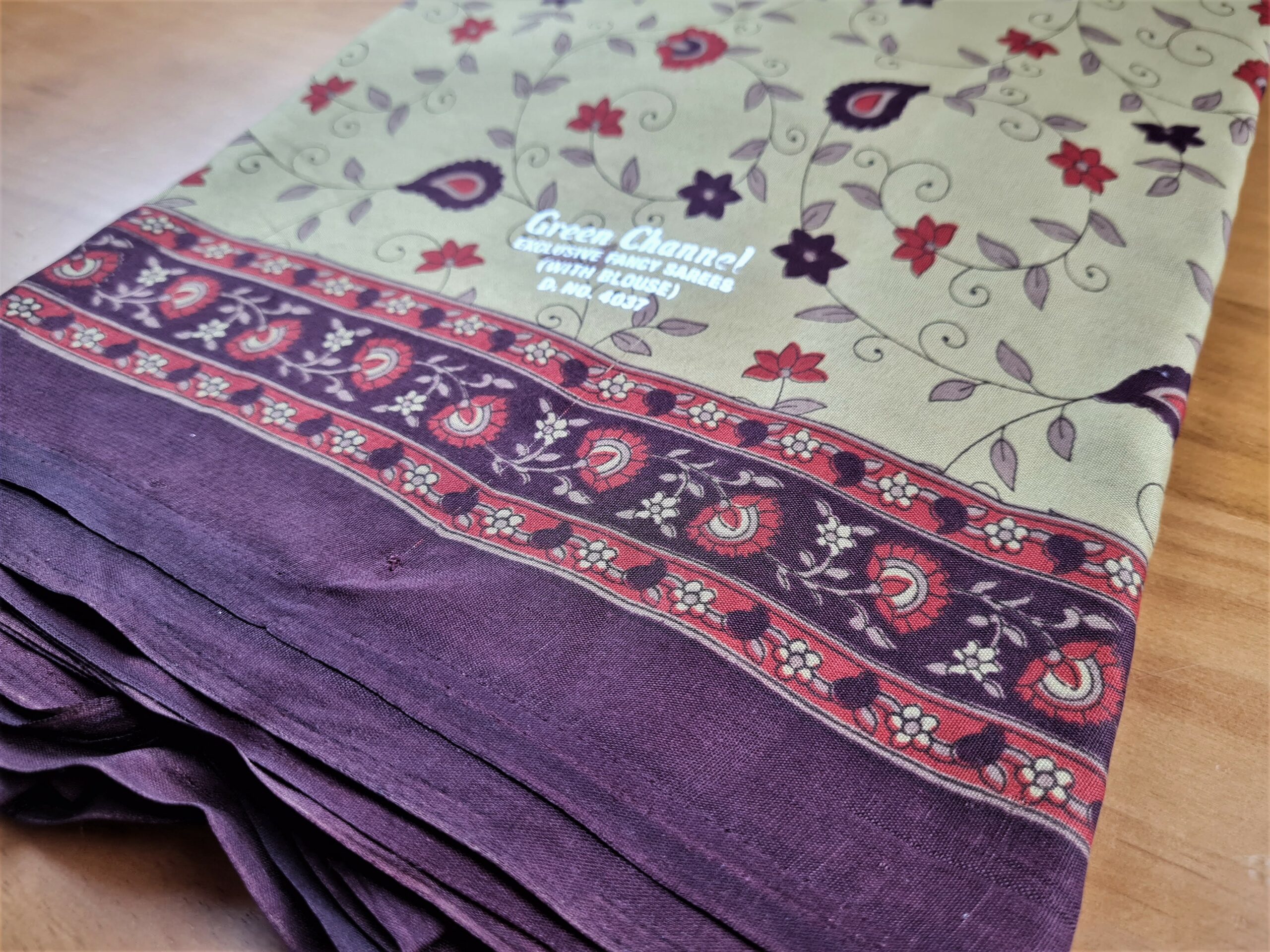 saree indiano viscose bege roxo e coral