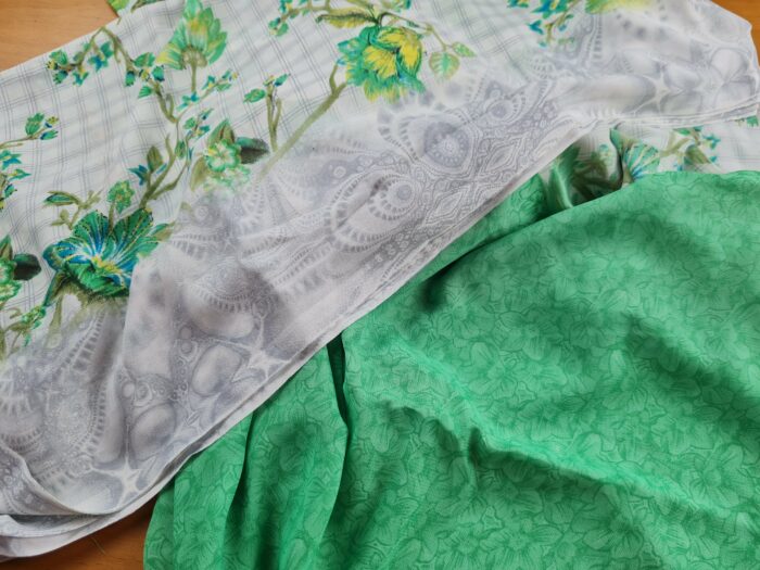 Sari indiano viscose com estampa floral verde e branco