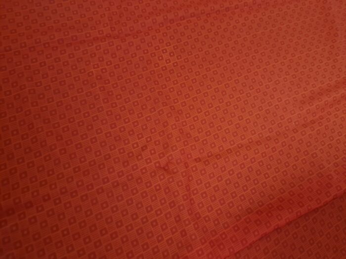 Sari indiano viscose com estampa arabescos e floral vermelho e color