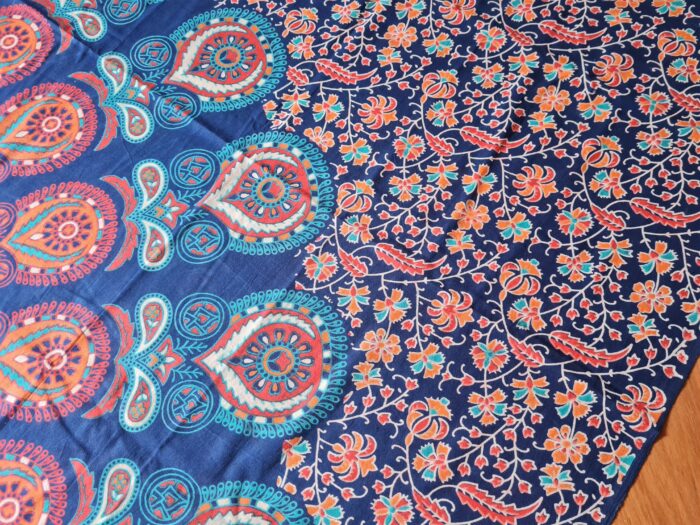 Colcha indiana ou painel decorativo Mandala Azul e Coral