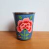 Copo indiano de inox pintado a mão floral azul