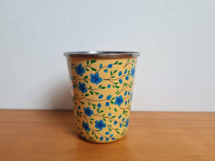 Copo indiano de inox pintado a mão floral