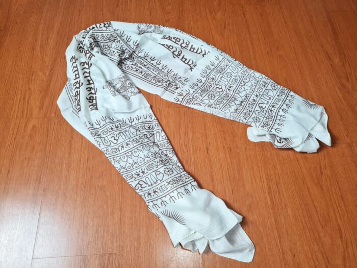 Chadar indiano (manto de oração) de Ganesha Off white