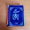 Bandeiras tibetanas veludo do mantra "Om Mani Padme Hum" (11cm x 8cm)