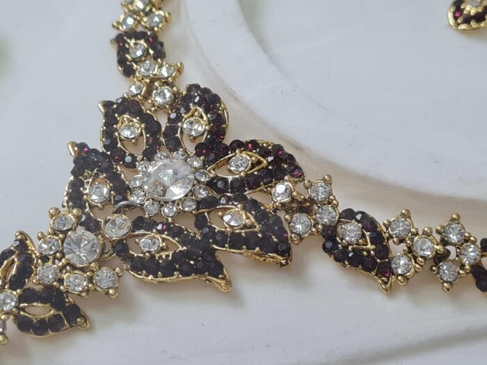 Conjunto completo de semi joia clássica indiana floral rubi strass