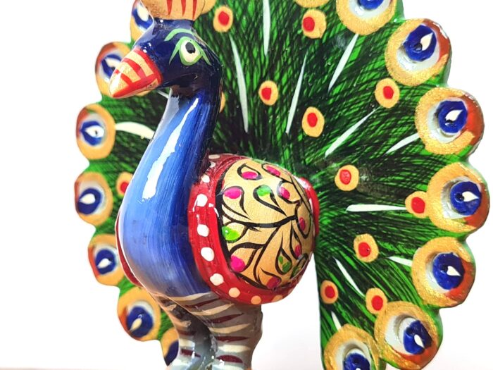 Pavão indiano de madeira com pintura colorida e dourada 9 cm