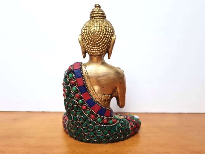 Estátua de Buda metal brass com pedras naturais embutidas 17 cm