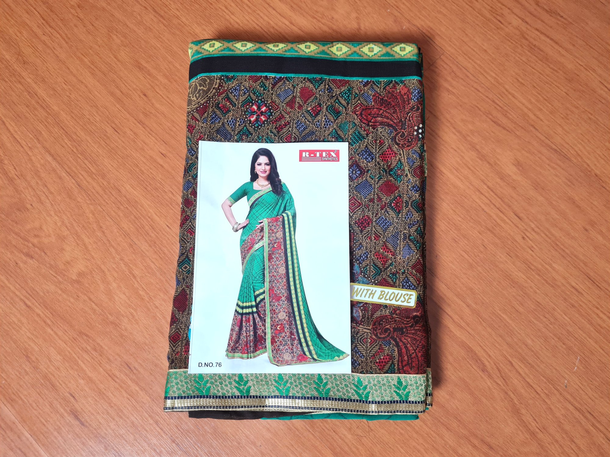 saree indiano verde estampado