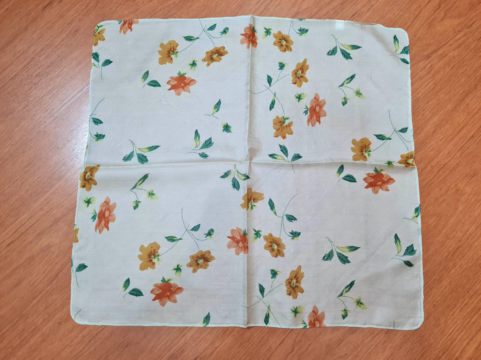 neck scarf lenço indiano bege floral