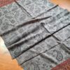 Pashimina indiana de cashmere estampa paisleys cinza adamascado