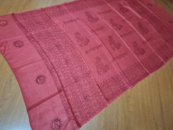 Chadar indiano (manto de oração) de Krishna vermelho telha