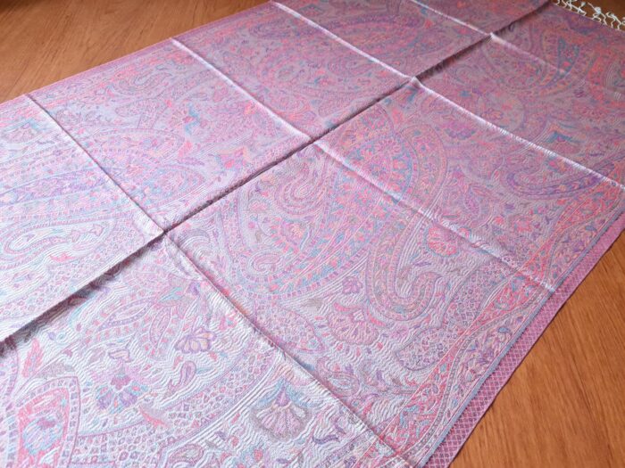 lenço pashimina indiana estampa paisleys rosa dupla face com tons mais claros e mais escuros
