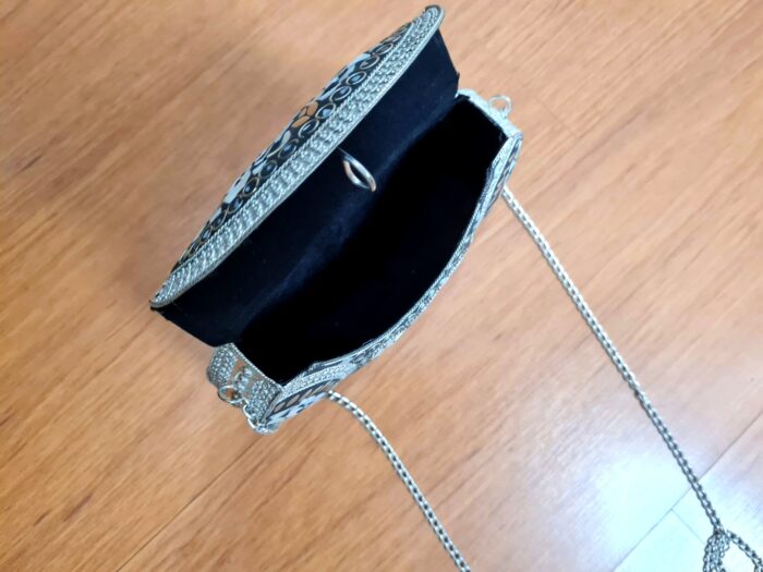 Bolsa indiana rígida de metal com mosaico de pedras naturais madrepérolas II