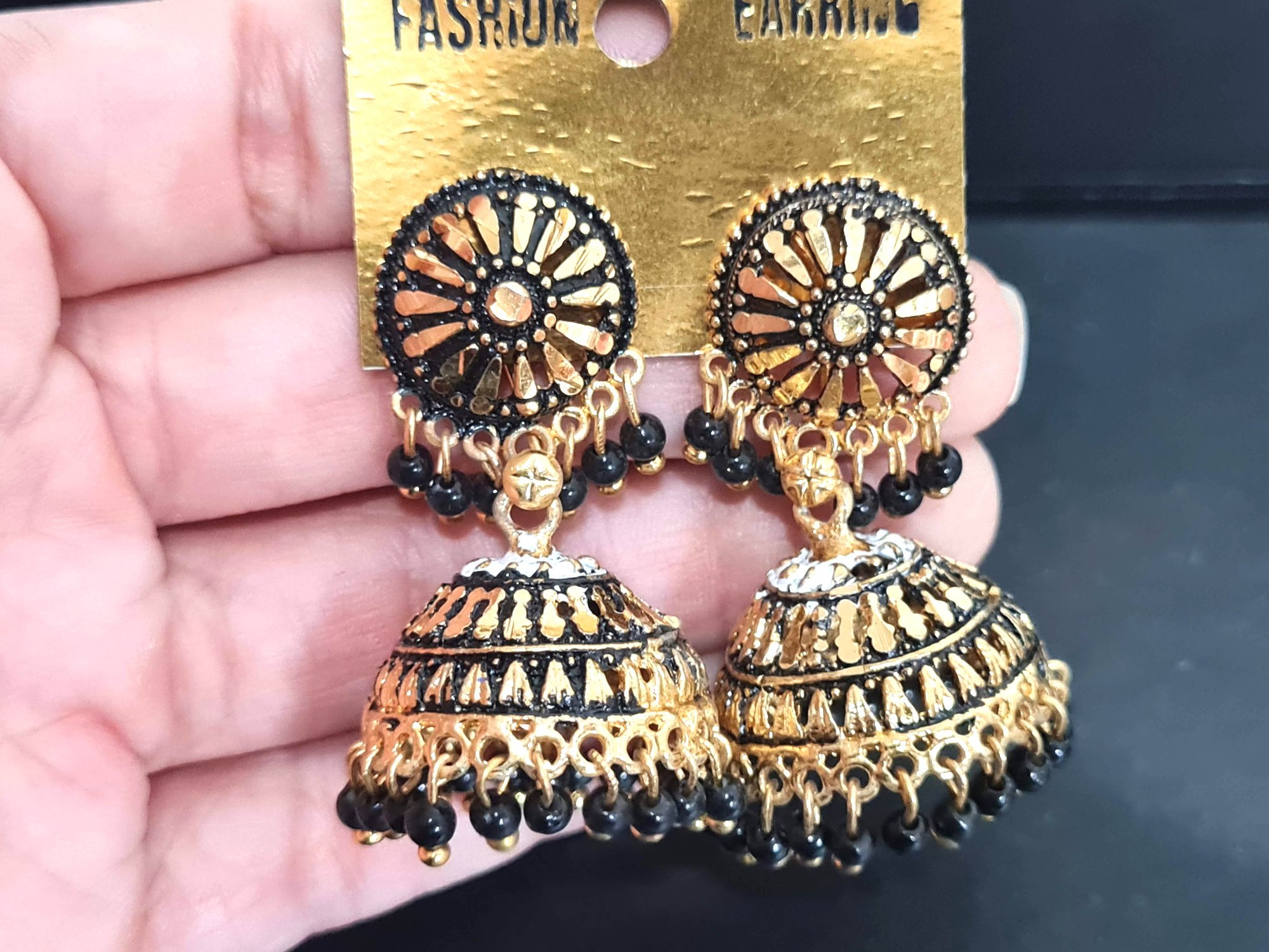 Jumkha brinco de sino dourado e preto
