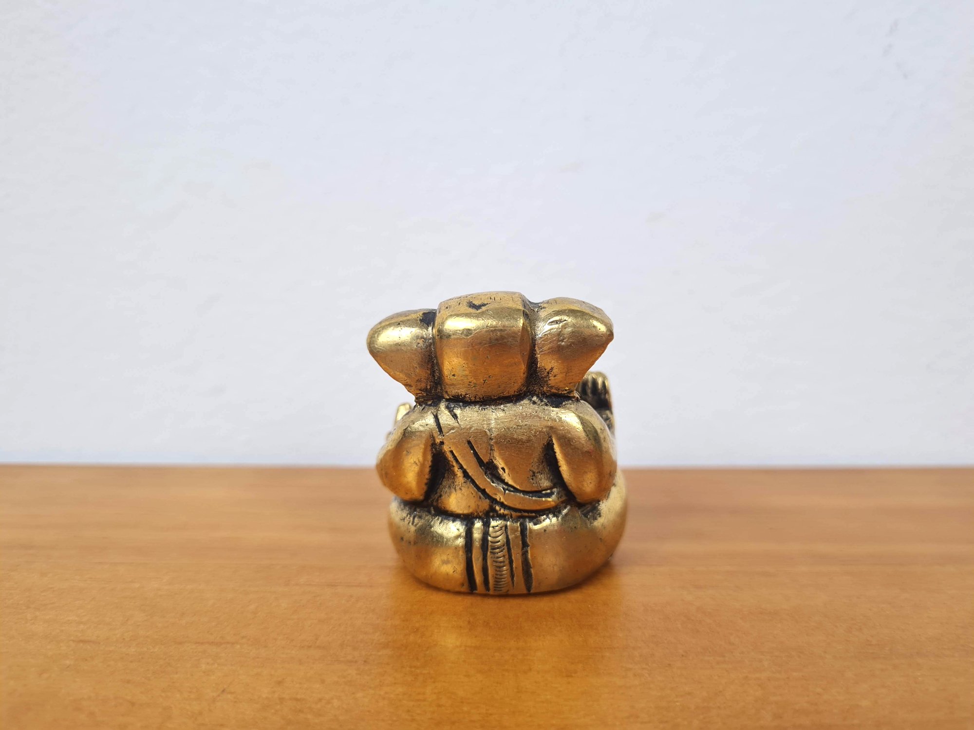miniatura de Ganesha maciço em metal 5 cm