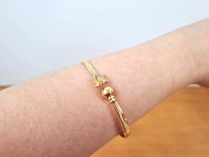 pulseira dourada indiana estilo bracelete
