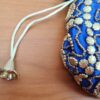 Bolsa indiana de saco cetim bordado azul royal com dourado