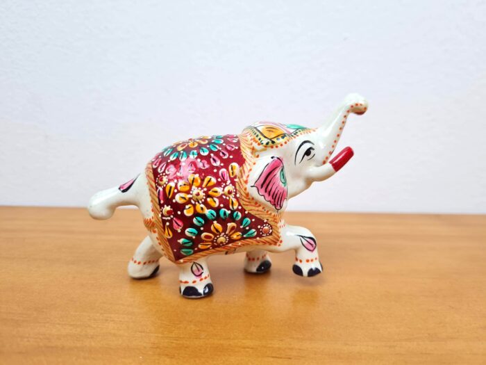 Elefante de metal esmaltado com técnica Cloisonné branco e color 10cm