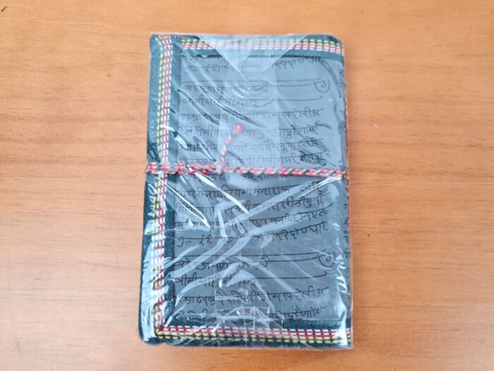 Caderno indiano artesanal estampa de Buda 15x10cm cinza
