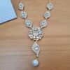 Conjunto de semi joia clássica indiana dourado strass com pérola