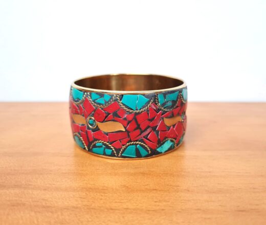 Bracelete indiano dourado com pedras naturais (mosaico de pedras) coral e turquesa