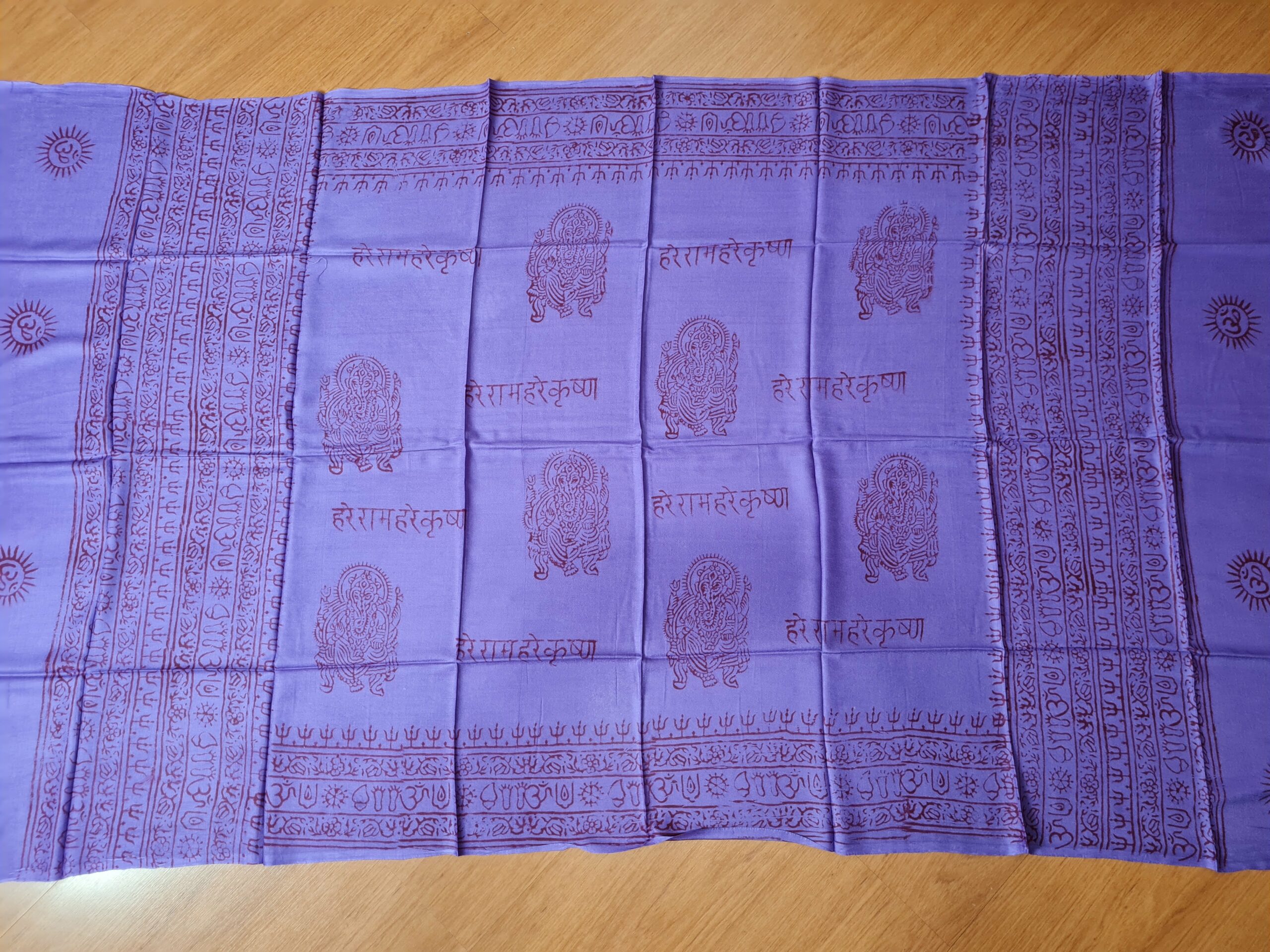 Chadar indiano (manto de oração) de Ganesha e mantras rosa roxo