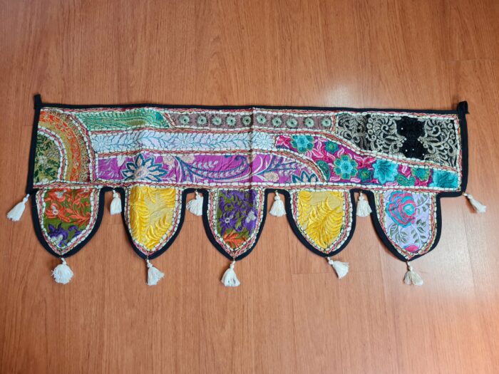 bandô de porta colorido artesanal, patchwork hindu 90cm com 5 pontas (para janelas e portas)