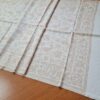 Echarpe indiana dupla face estampa Paisley creme e dourado