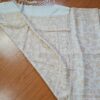 Echarpe indiana dupla face estampa Paisley creme e dourado