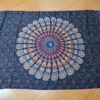 Panô indiano de algodão e viscose estampa de mandala marinho bege e coral 1,70m v