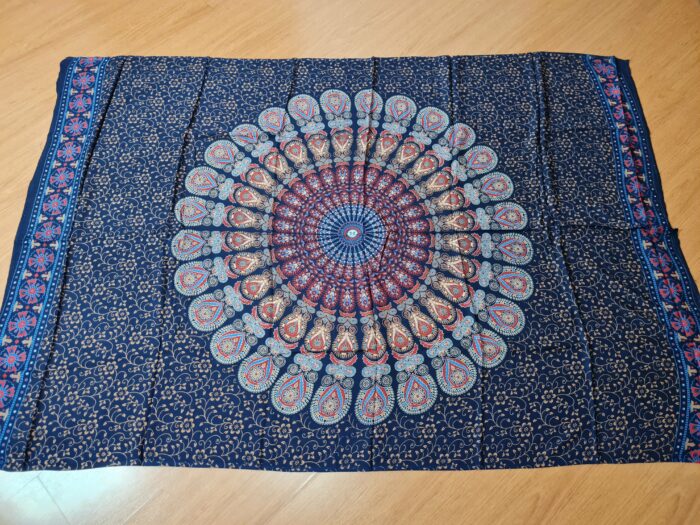 Panô indiano de algodão e viscose estampa de mandala marinho bege e coral 1,70m v