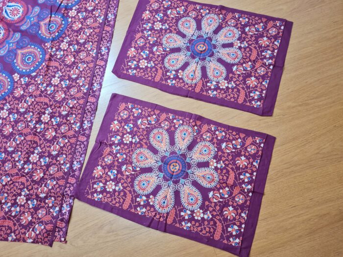 Colcha indiana com 2 fronhas Mandala cores quentes 2,40m