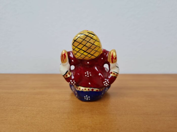 Ganesha de metal esmaltado com técnica Cloisonné branco e color 6cm