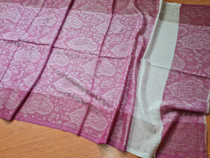 Pashimina indiana de cashmere estampa paisleys de bege e cereja