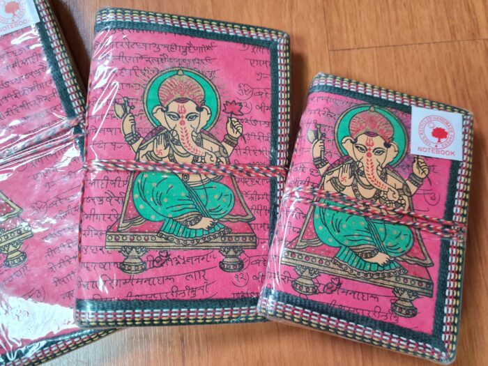 Kit com 3 cadernos indianos artesanais estampa de Ganesha rosa